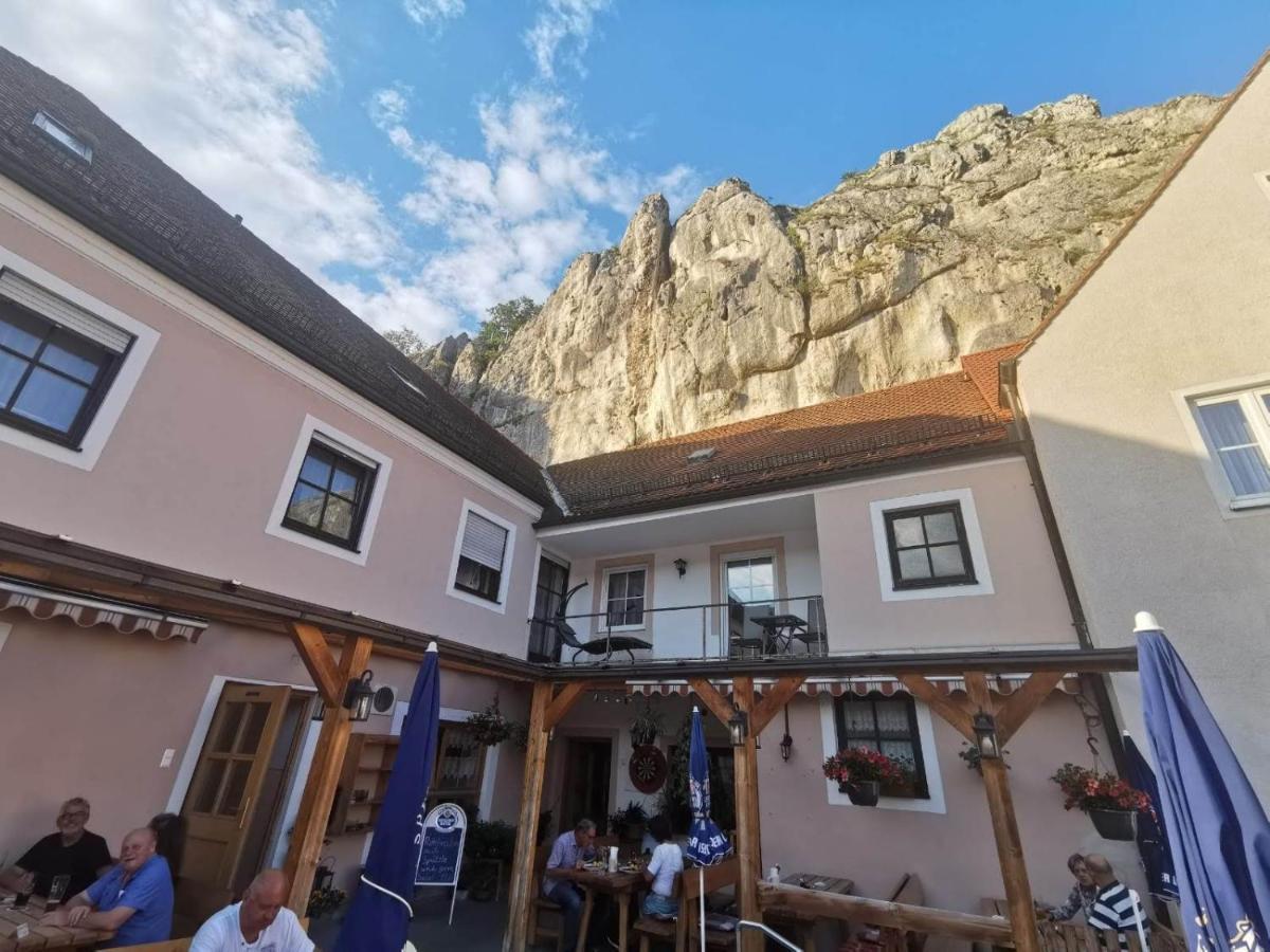Gasthaus Felsenwastl Essing Extérieur photo
