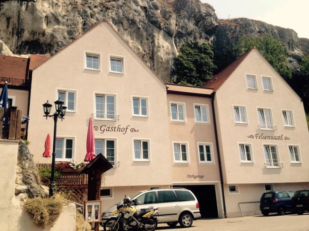 Gasthaus Felsenwastl Essing Extérieur photo